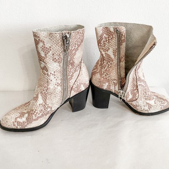 Dolce Vita Samie Snakeskin Leather Bootie 6.5 - Picture 10 of 13